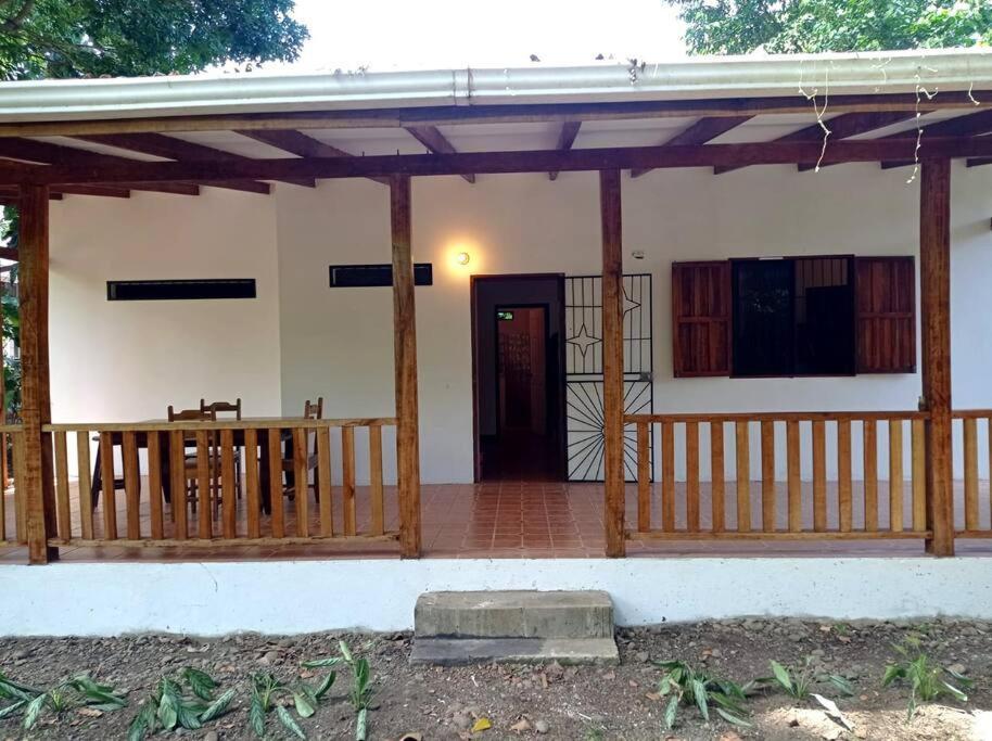 Green Papaya Villa Puerto Viejo de Talamanca Exterior photo